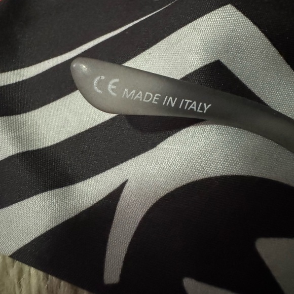 ELECTRIC VISUAL | Caffeine Sunglasses | Grey - Picture 8 of 10